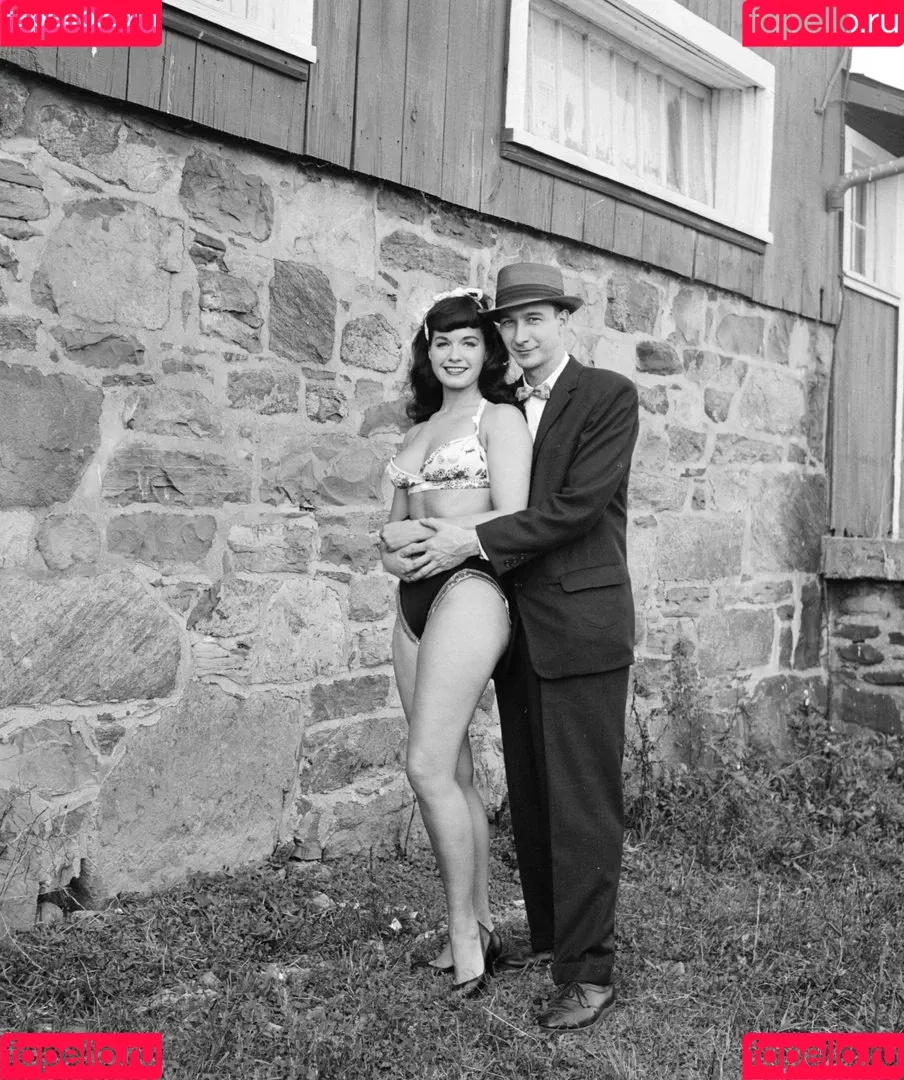 Bettie Page Onlyfans Photo Gallery 
