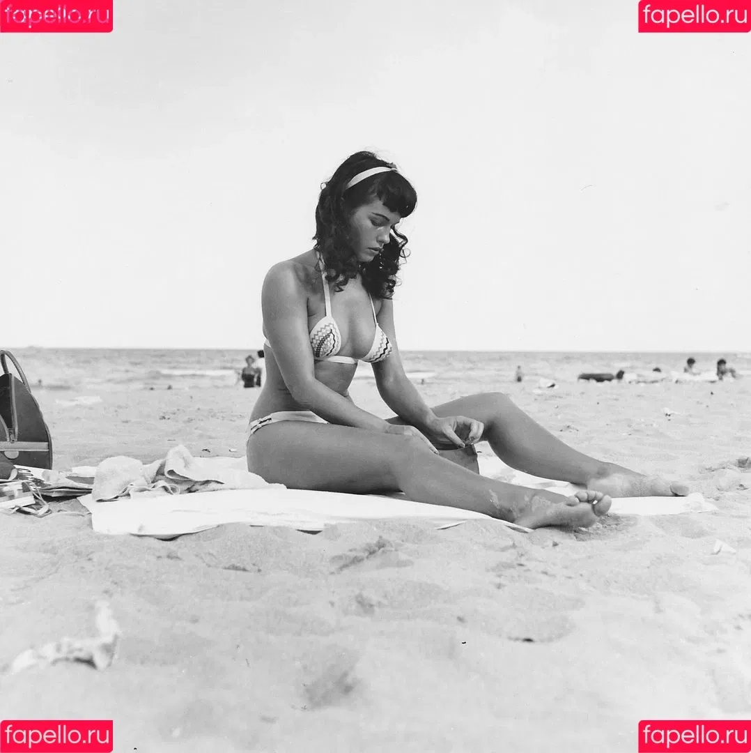 Bettie Page Onlyfans Photo Gallery 