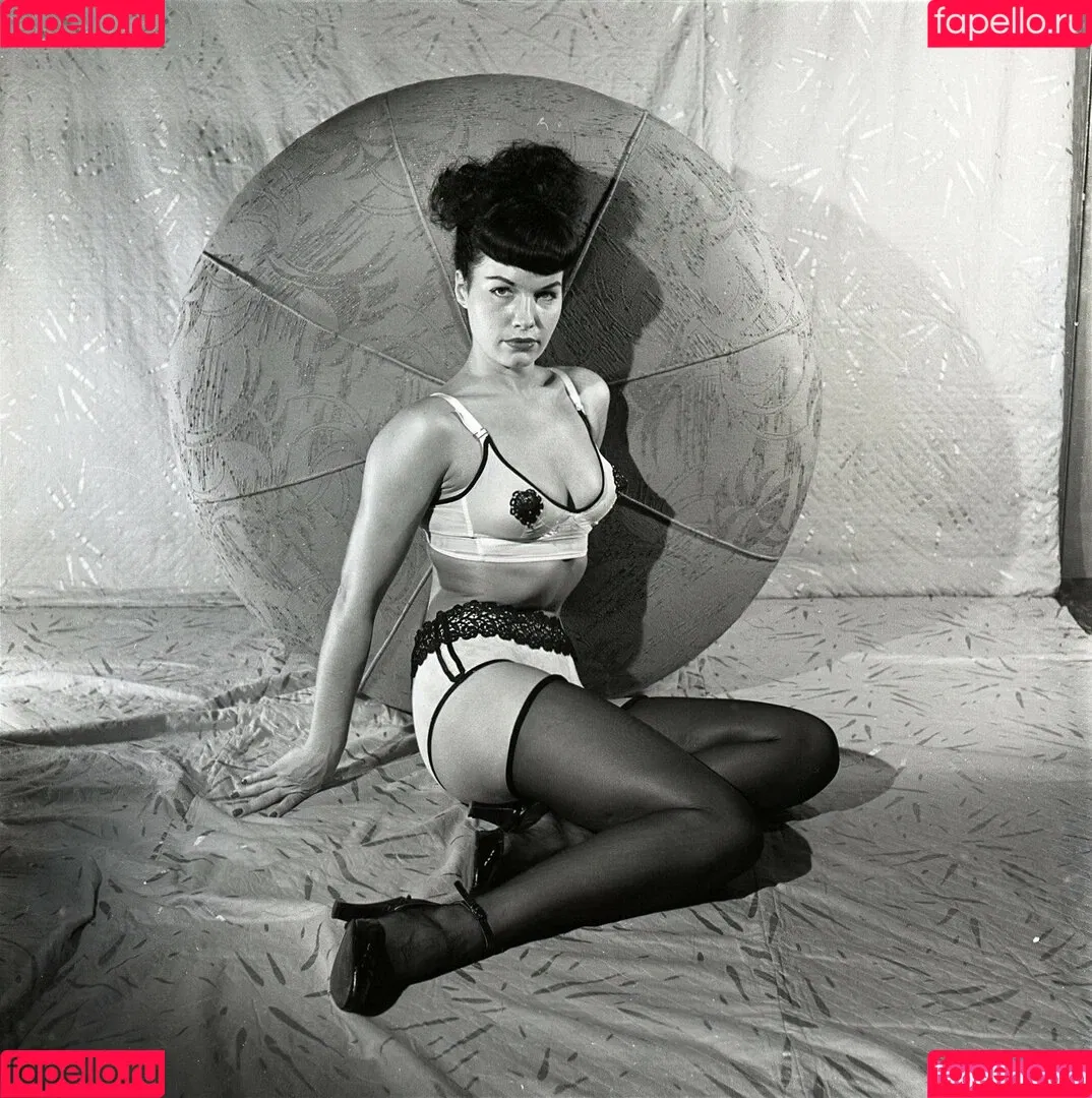 Bettie Page Onlyfans Photo Gallery 