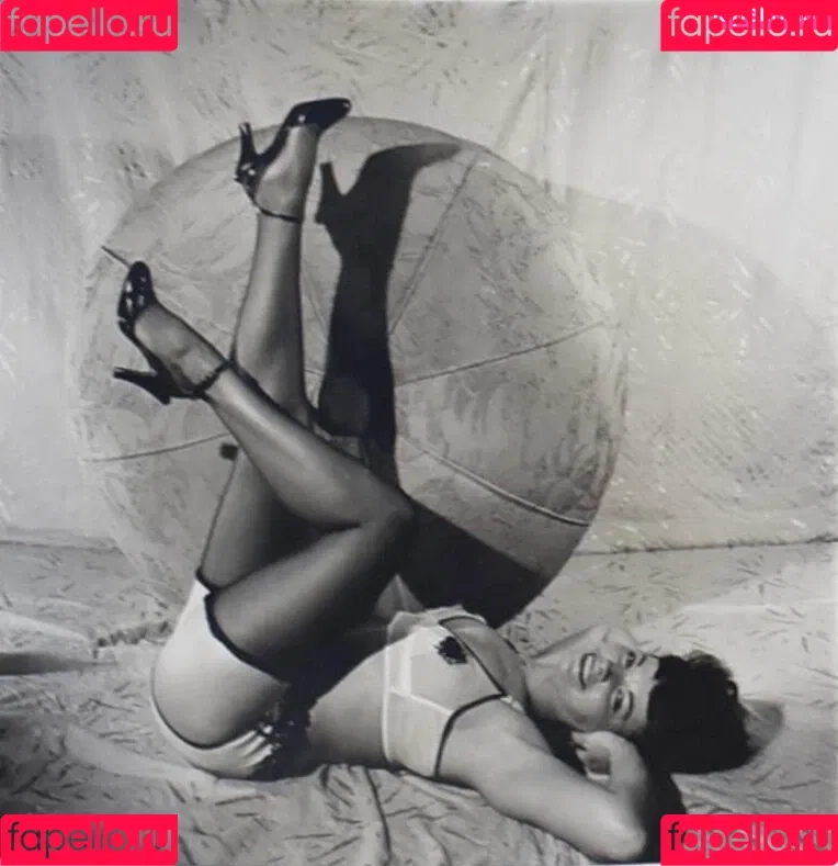 Bettie Page Onlyfans Photo Gallery 