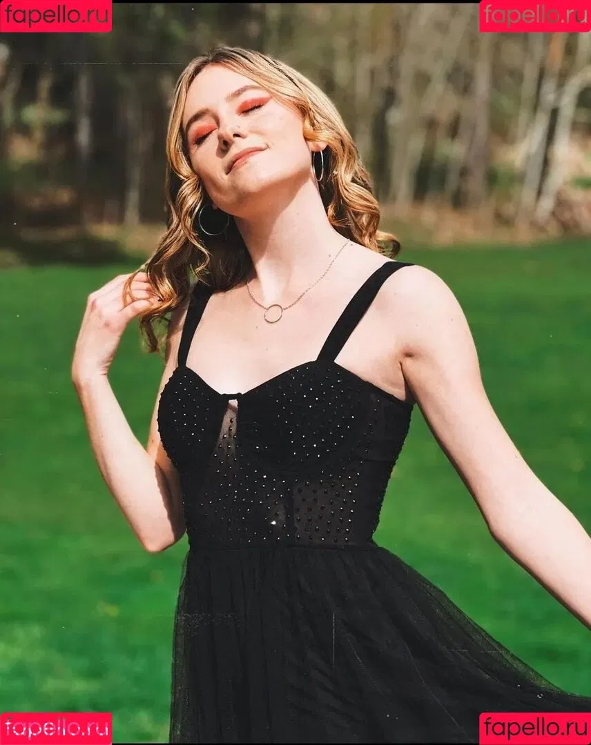 Audra Miller Onlyfans Photo Gallery 