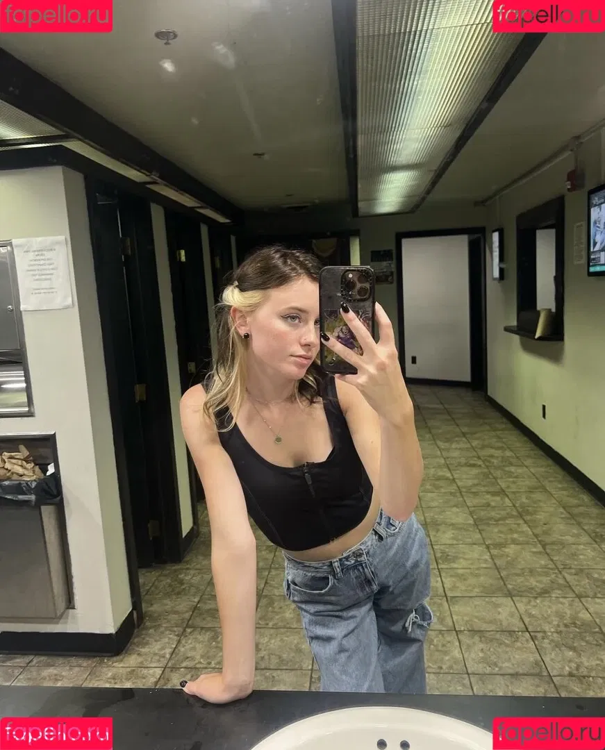 Audra Miller Onlyfans Photo Gallery 