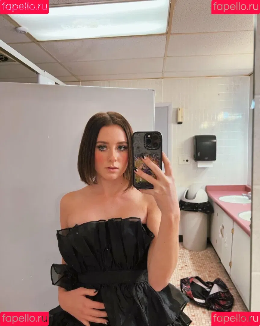 Audra Miller Onlyfans Photo Gallery 