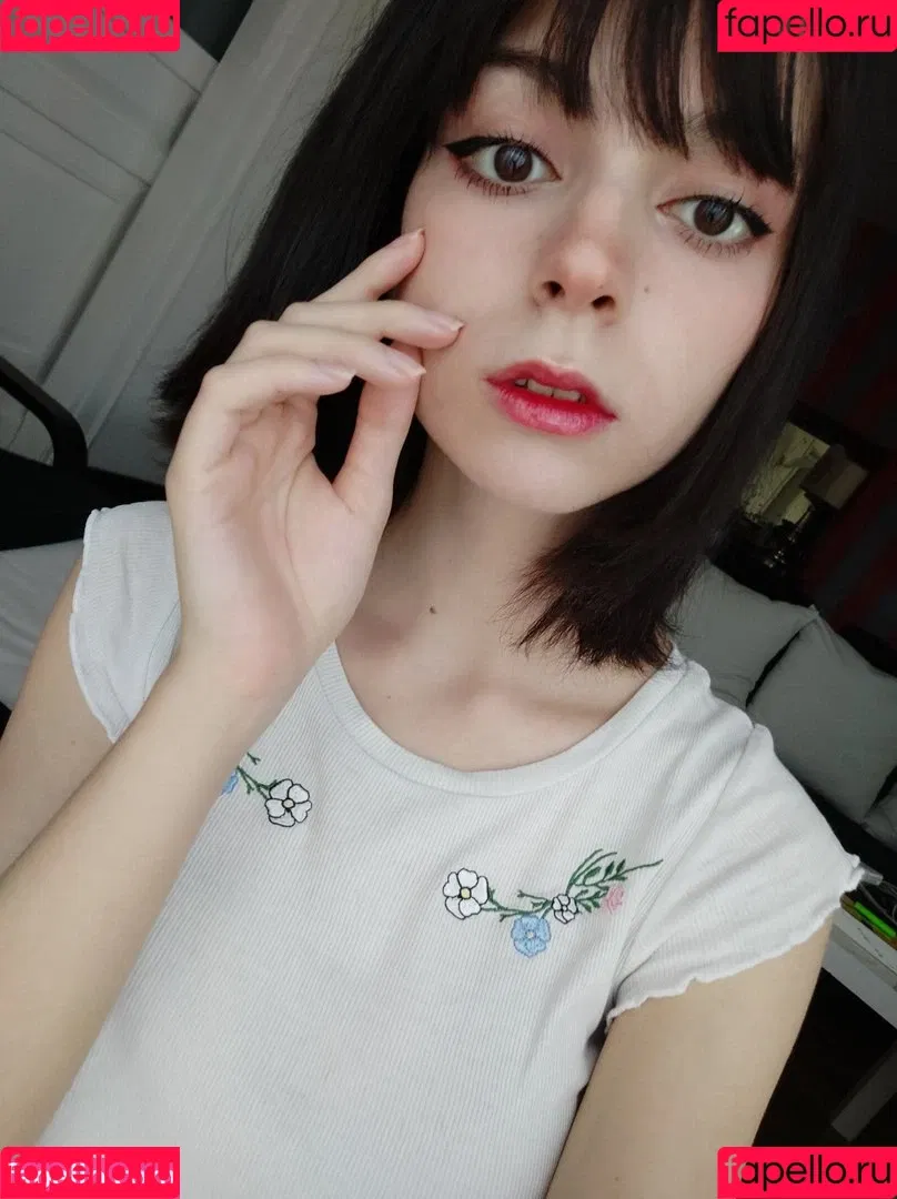 Himee.lily Onlyfans Photo Gallery 