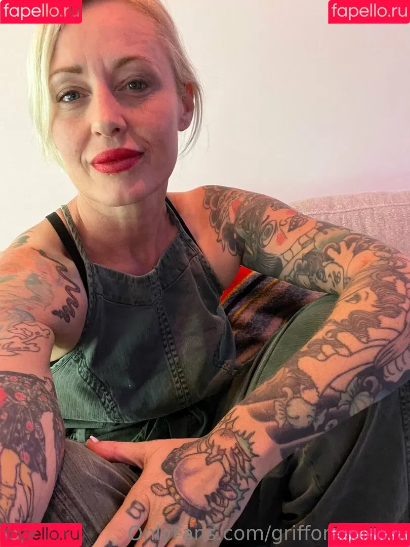 griffonramsey Onlyfans Photo Gallery 