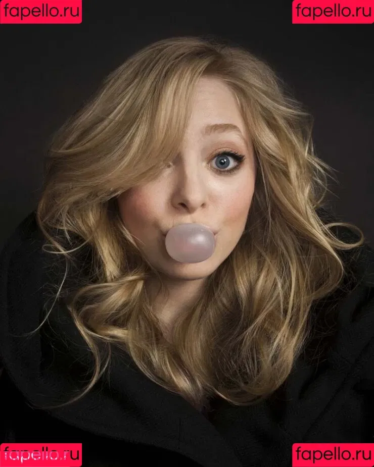 Portia Doubleday Onlyfans Photo Gallery 