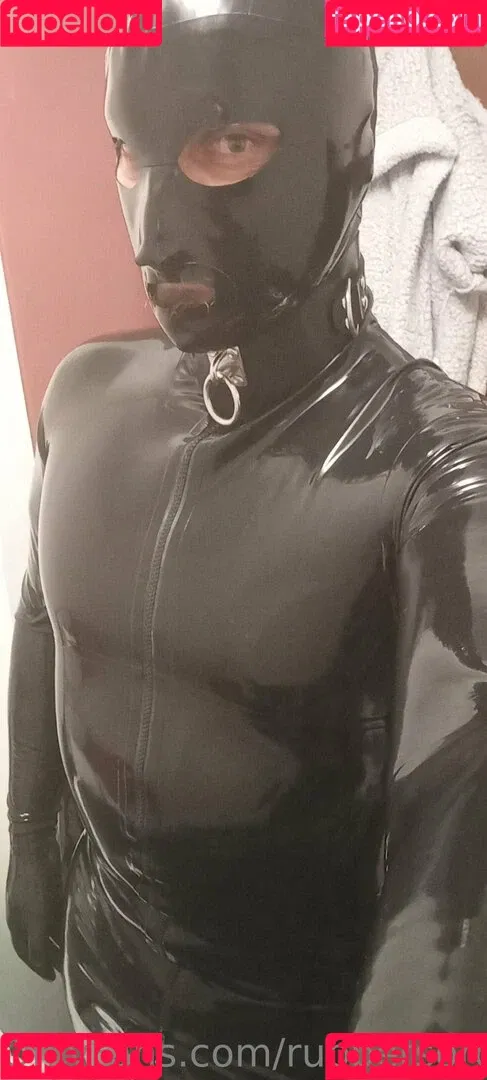 rubbersorcerer Onlyfans Photo Gallery 