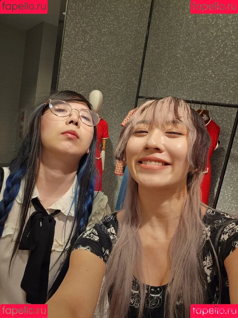 LilyPichu Onlyfans Photo Gallery 