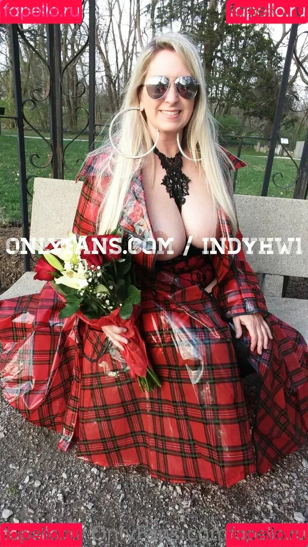 indyhw Onlyfans Photo Gallery 