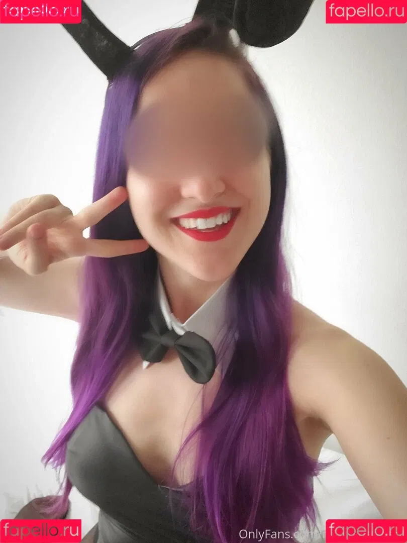 missbluefreeof Onlyfans Photo Gallery 