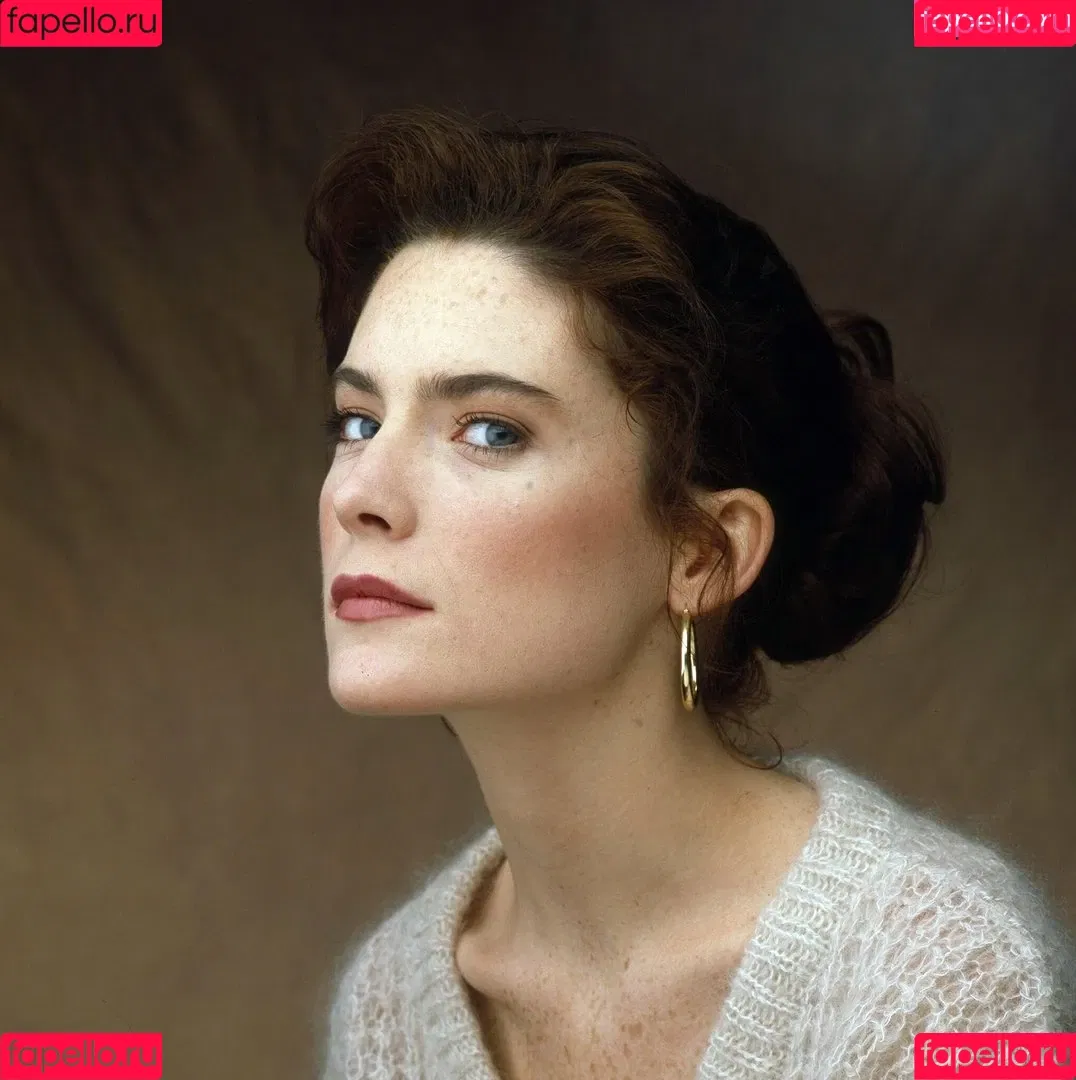 Lara Flynn Boyle Onlyfans Photo Gallery 