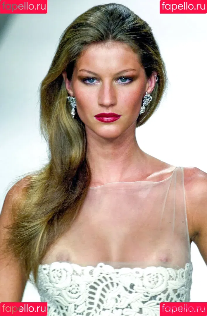 Gisele Bündchen Onlyfans Photo Gallery 