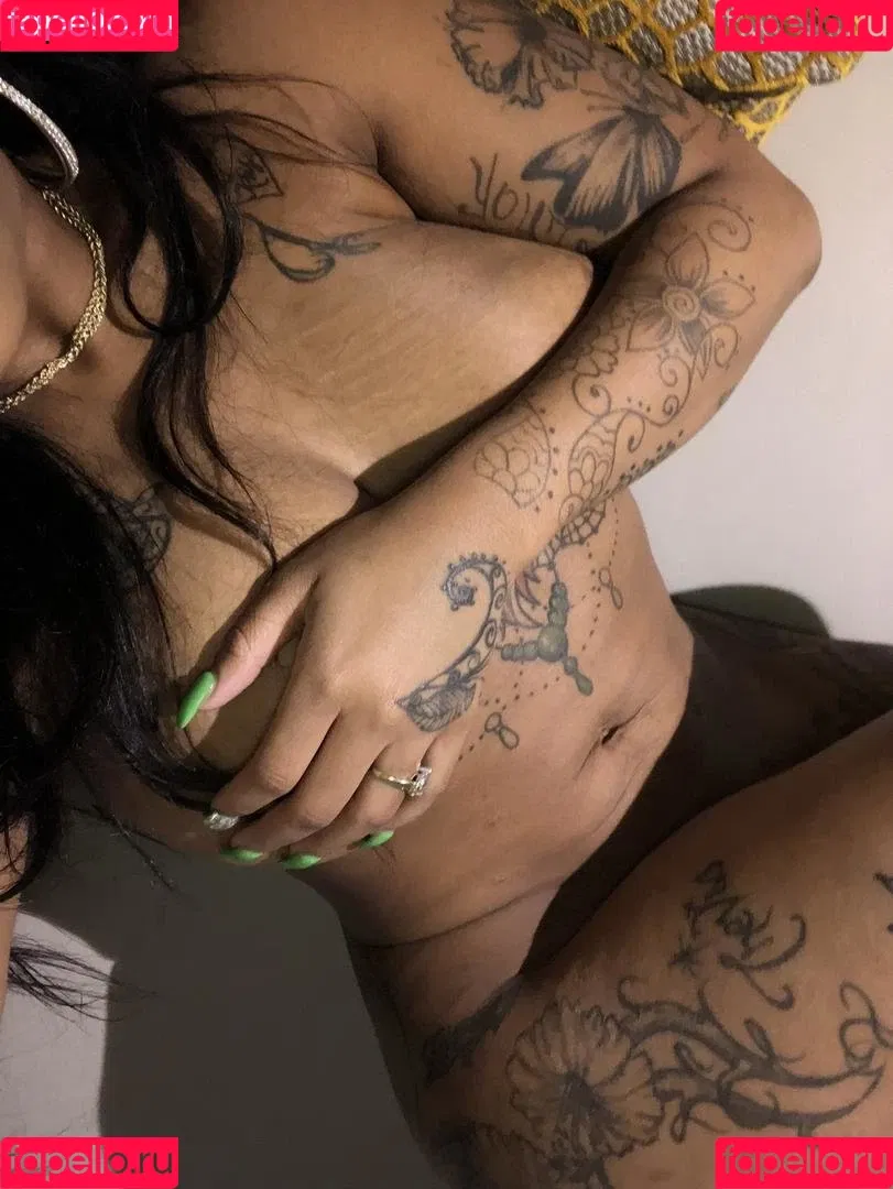 PrettyKezzy202 Onlyfans Photo Gallery 