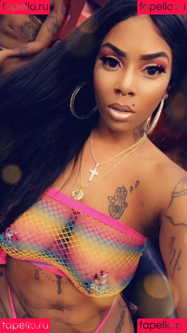 PrettyKezzy202 Onlyfans Photo Gallery 