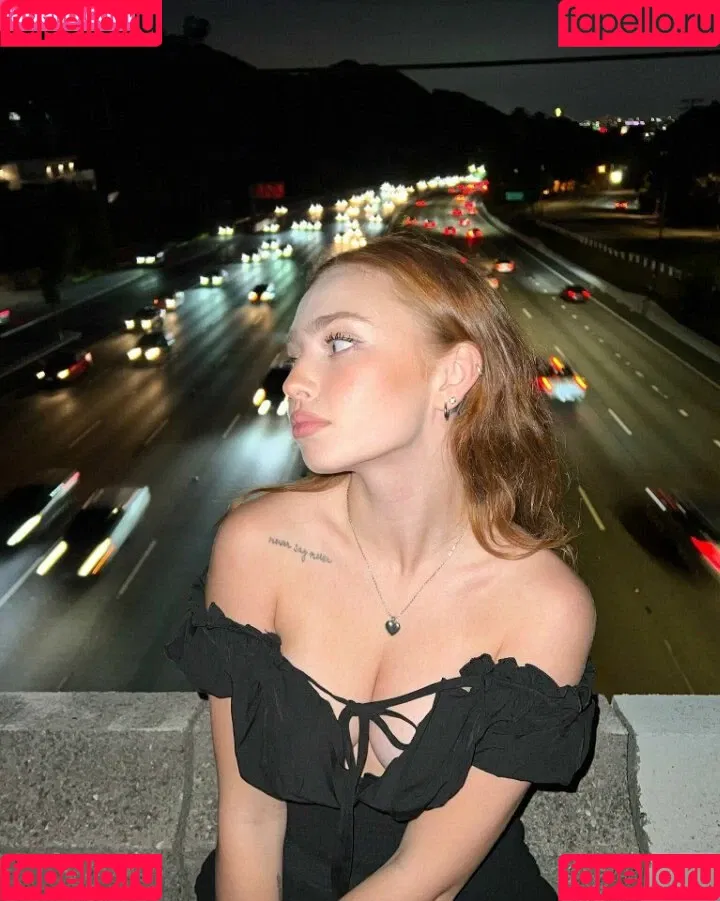 Renata Valliulina Onlyfans Photo Gallery 
