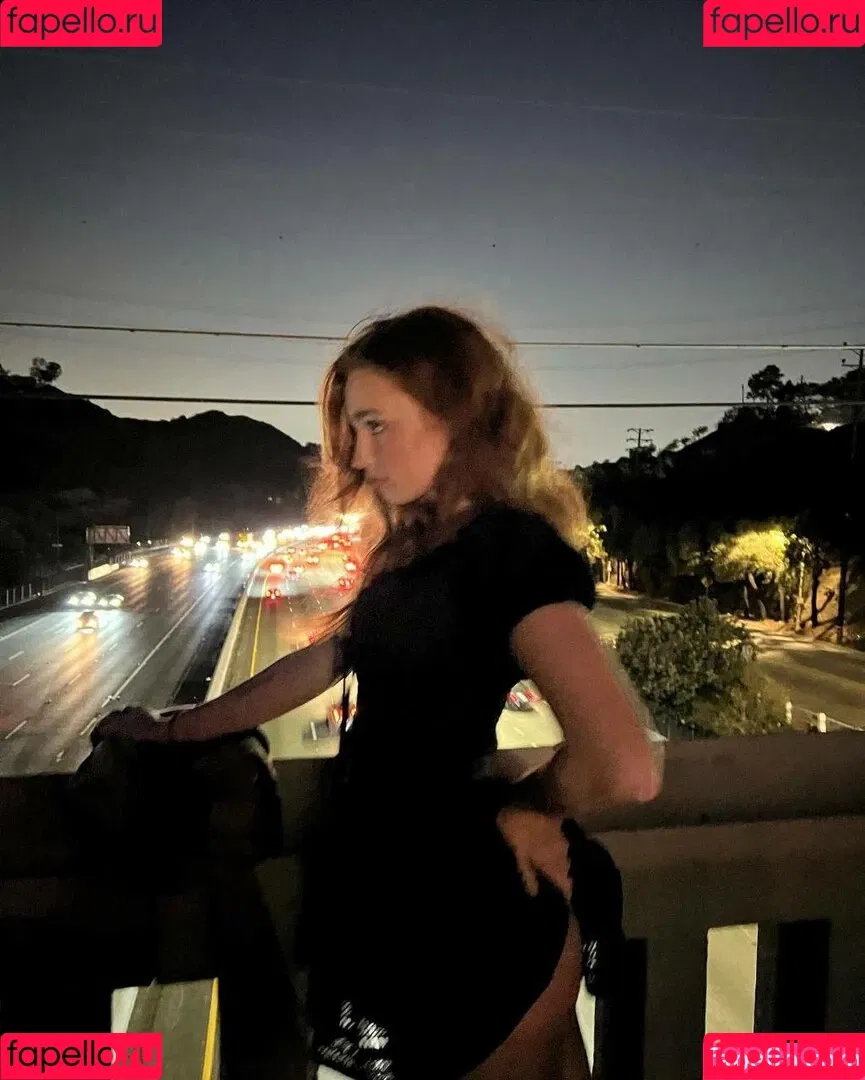 Renata Valliulina Onlyfans Photo Gallery 