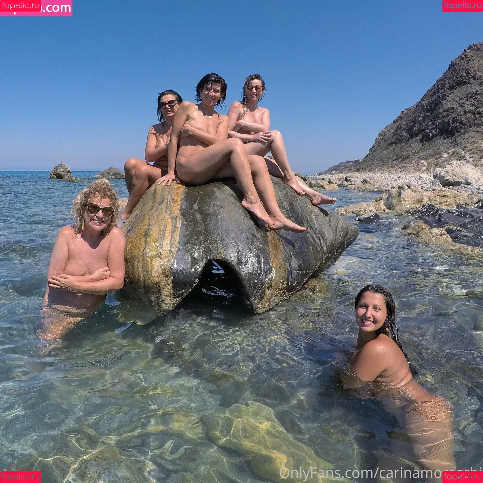 carinamoreschi Onlyfans Photo Gallery 