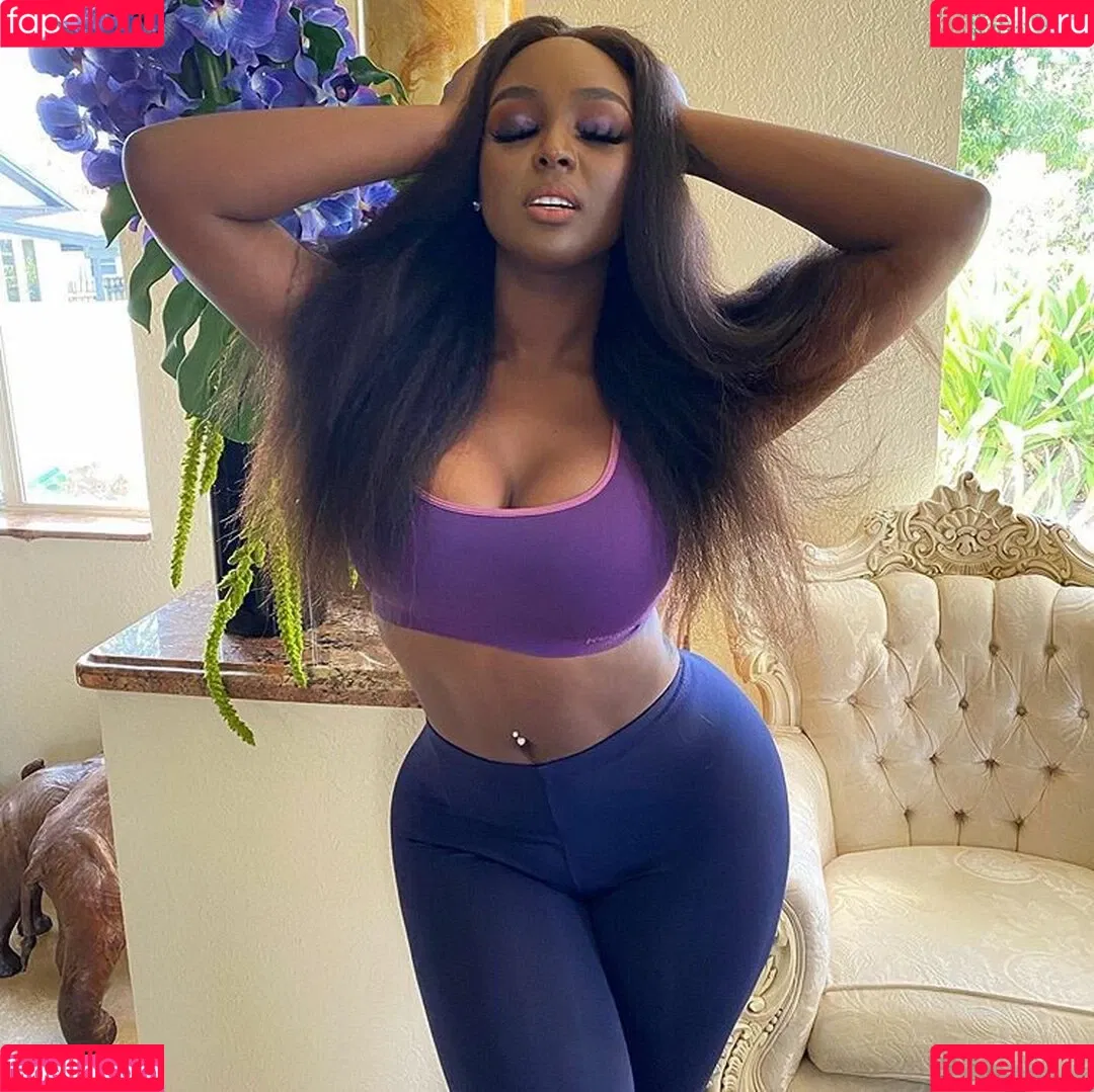 Amara La Negra Onlyfans Photo Gallery 