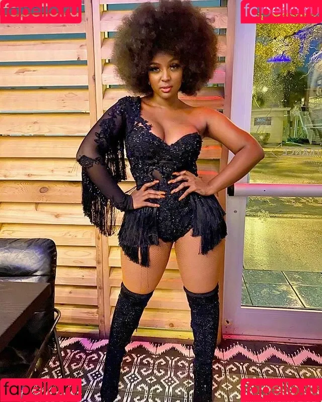Amara La Negra Onlyfans Photo Gallery 