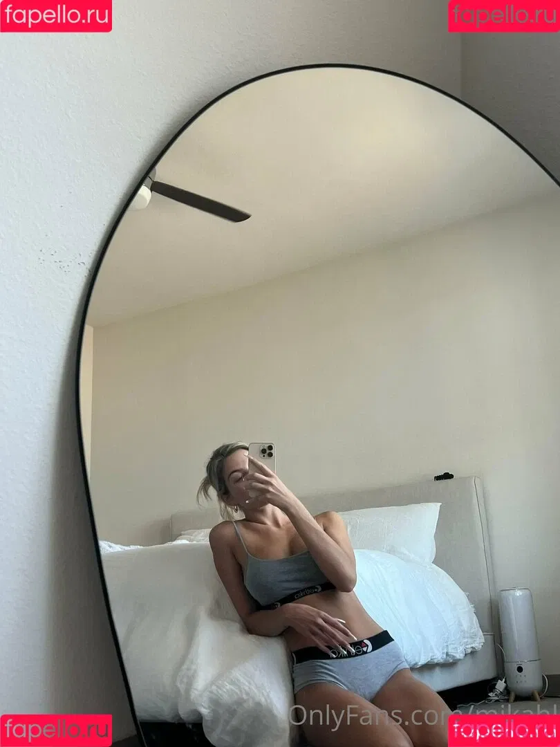 mikahl Onlyfans Photo Gallery 