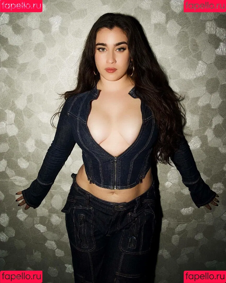 Lauren Jauregui Onlyfans Photo Gallery 