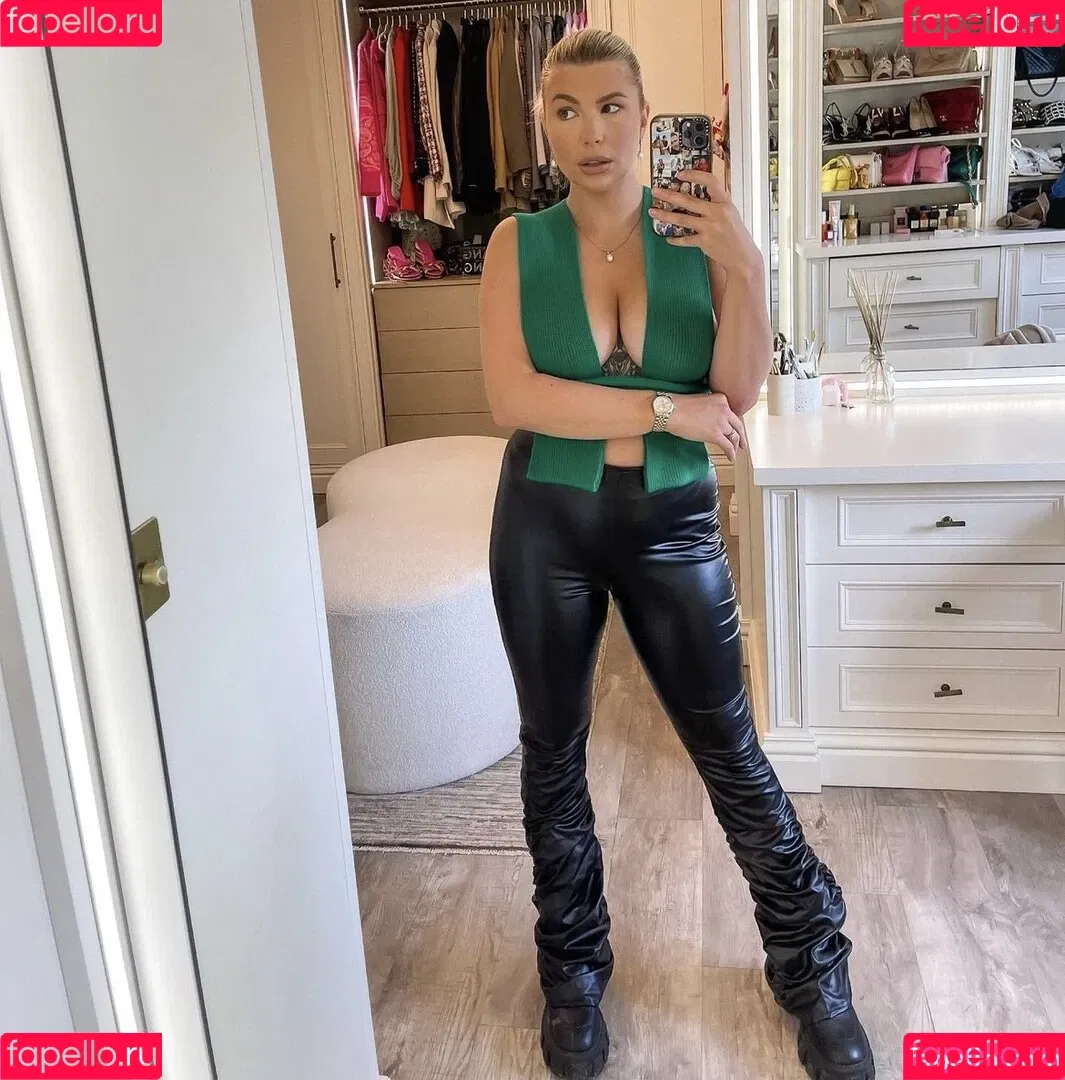 Olivia Buckland Onlyfans Photo Gallery 