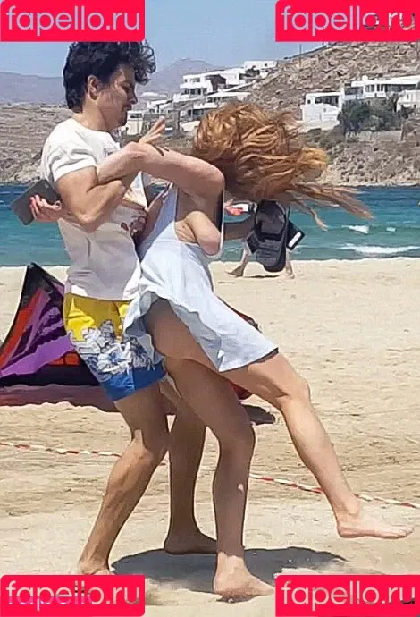 Lindsay Lohan Onlyfans Photo Gallery 