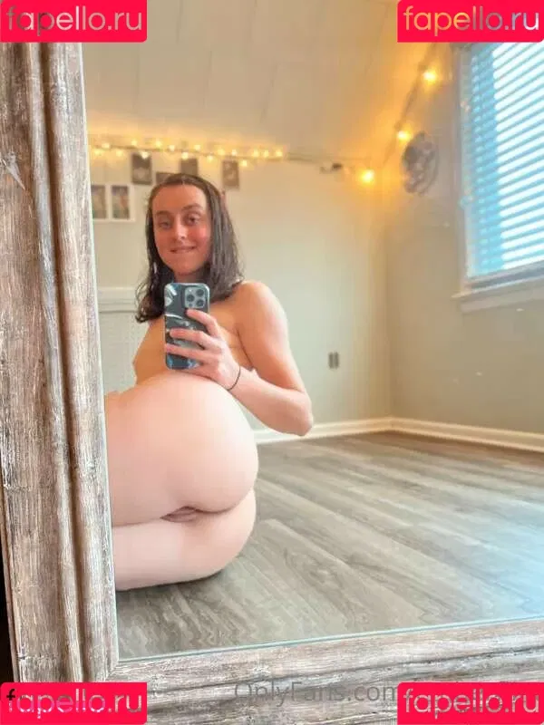 Emberflint Onlyfans Photo Gallery 