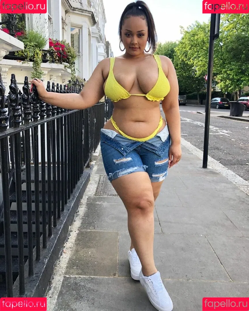 therealnatalie Onlyfans Photo Gallery 