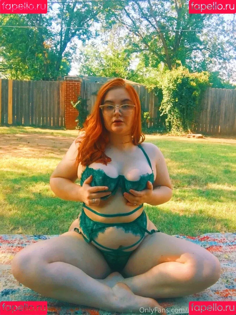 Allisonivyx Onlyfans Photo Gallery 