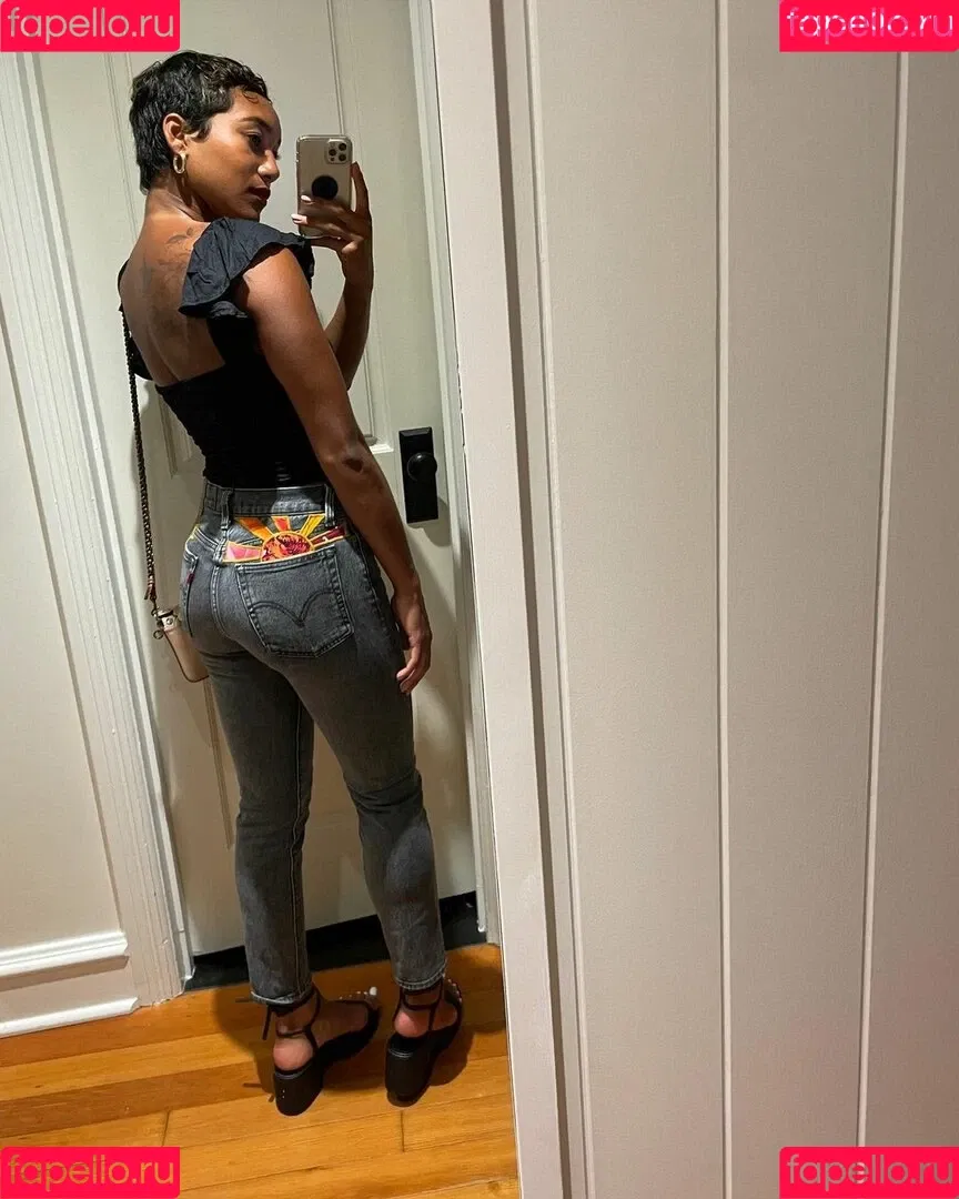 Sydney Park Onlyfans Photo Gallery 