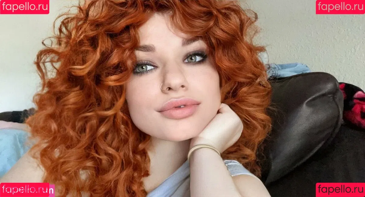 Annabel Redd Onlyfans Photo Gallery 