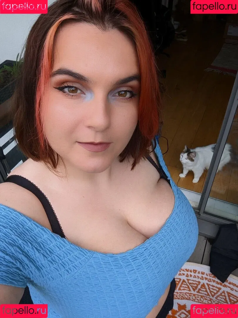 EmStreams Onlyfans Photo Gallery 