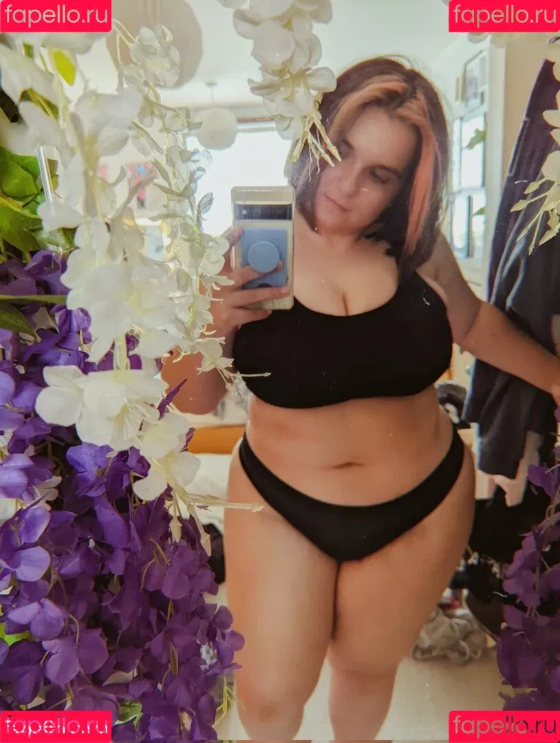 EmStreams Onlyfans Photo Gallery 