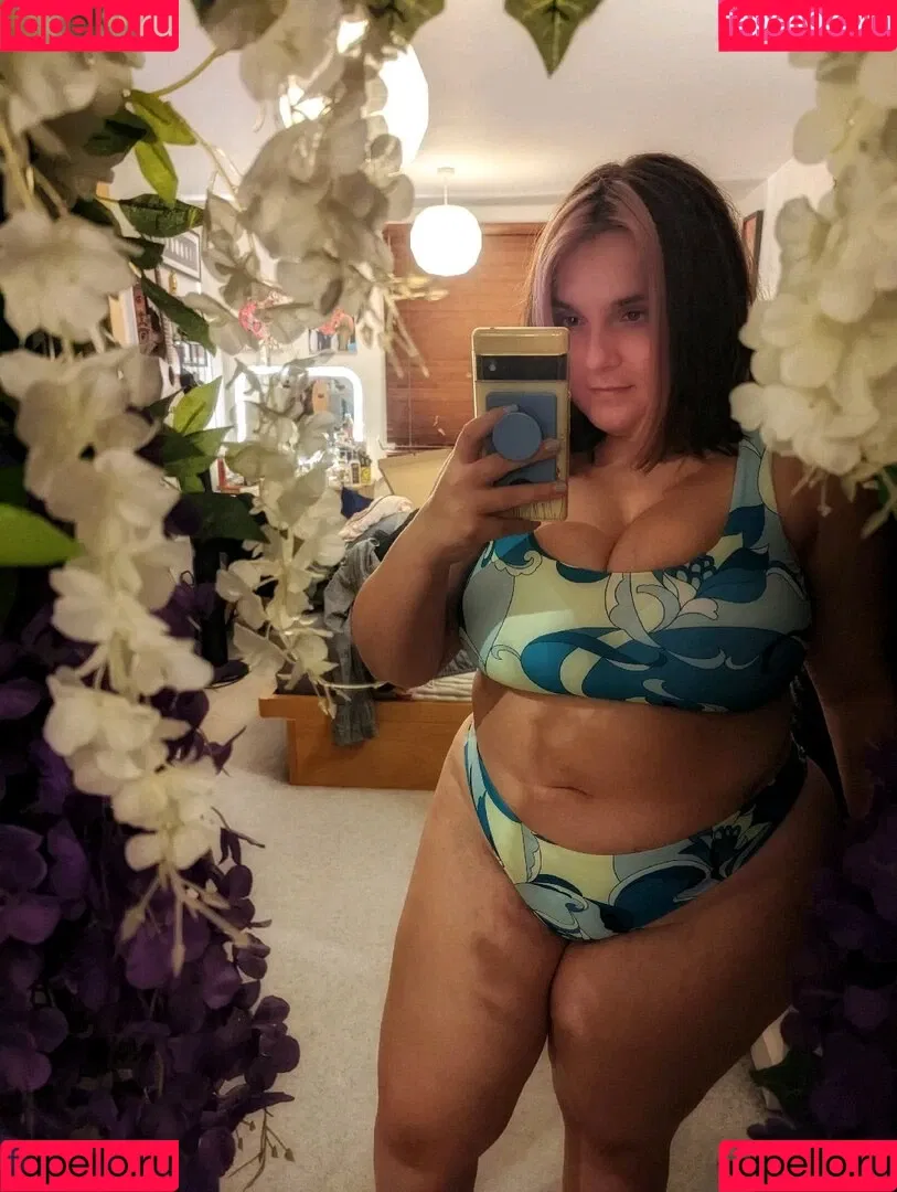EmStreams Onlyfans Photo Gallery 