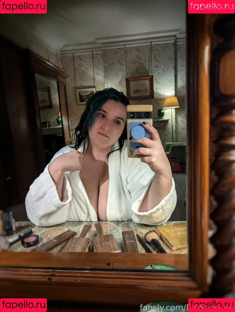 EmStreams Onlyfans Photo Gallery 