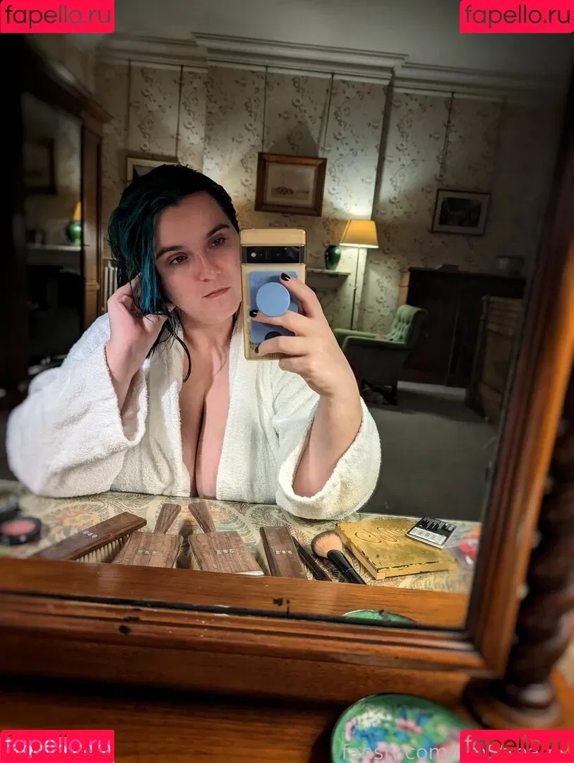 EmStreams Onlyfans Photo Gallery 