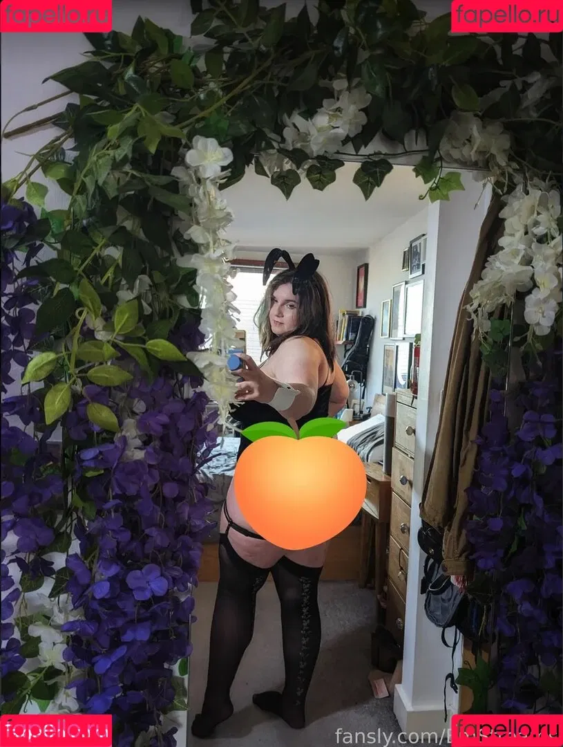 EmStreams Onlyfans Photo Gallery 