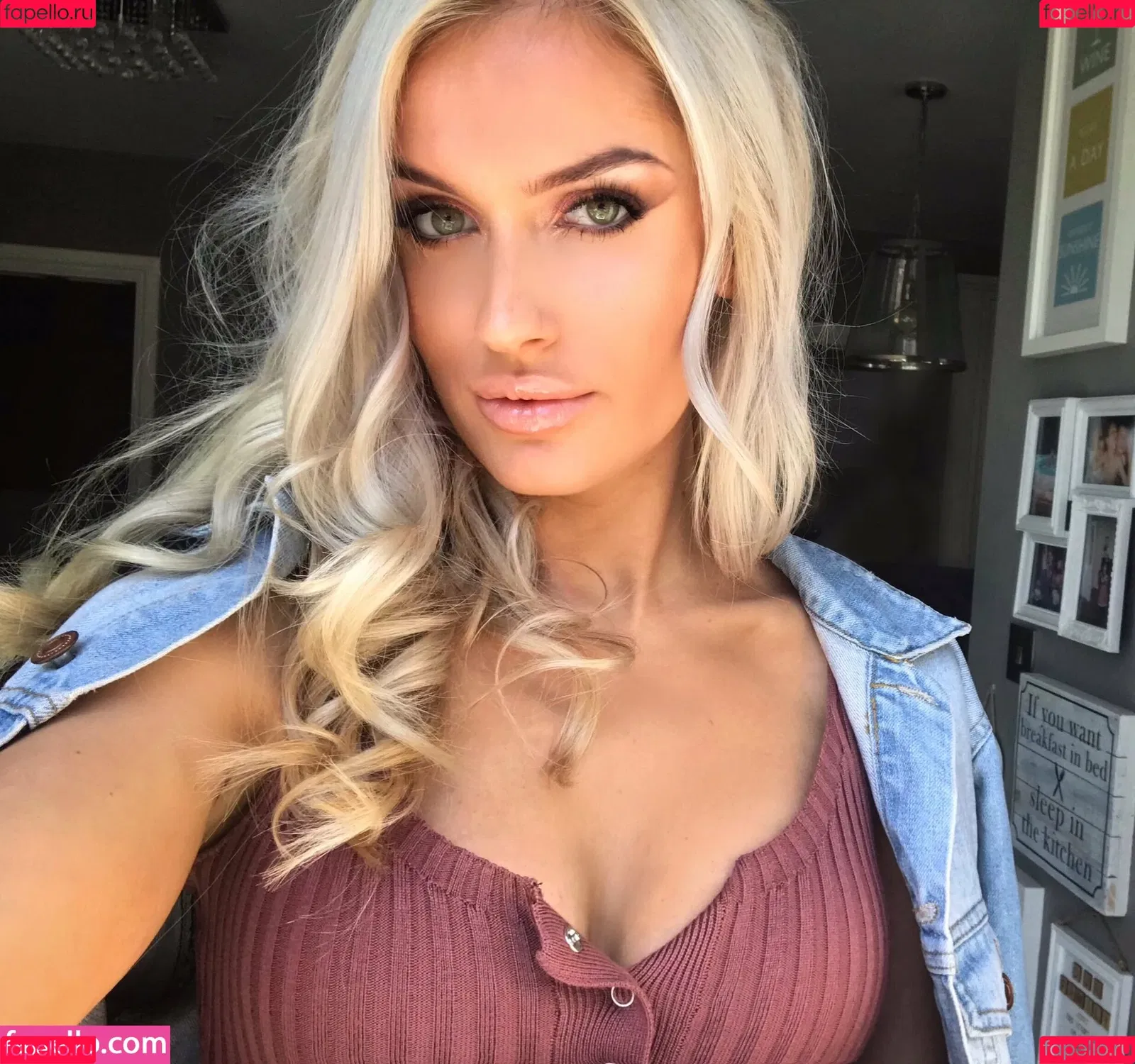 Mariah May Onlyfans Photo Gallery 