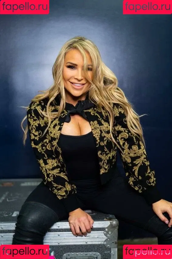 Natalya Neidhart Onlyfans Photo Gallery 
