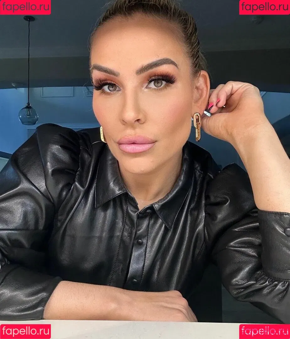 Natalya Neidhart Onlyfans Photo Gallery 
