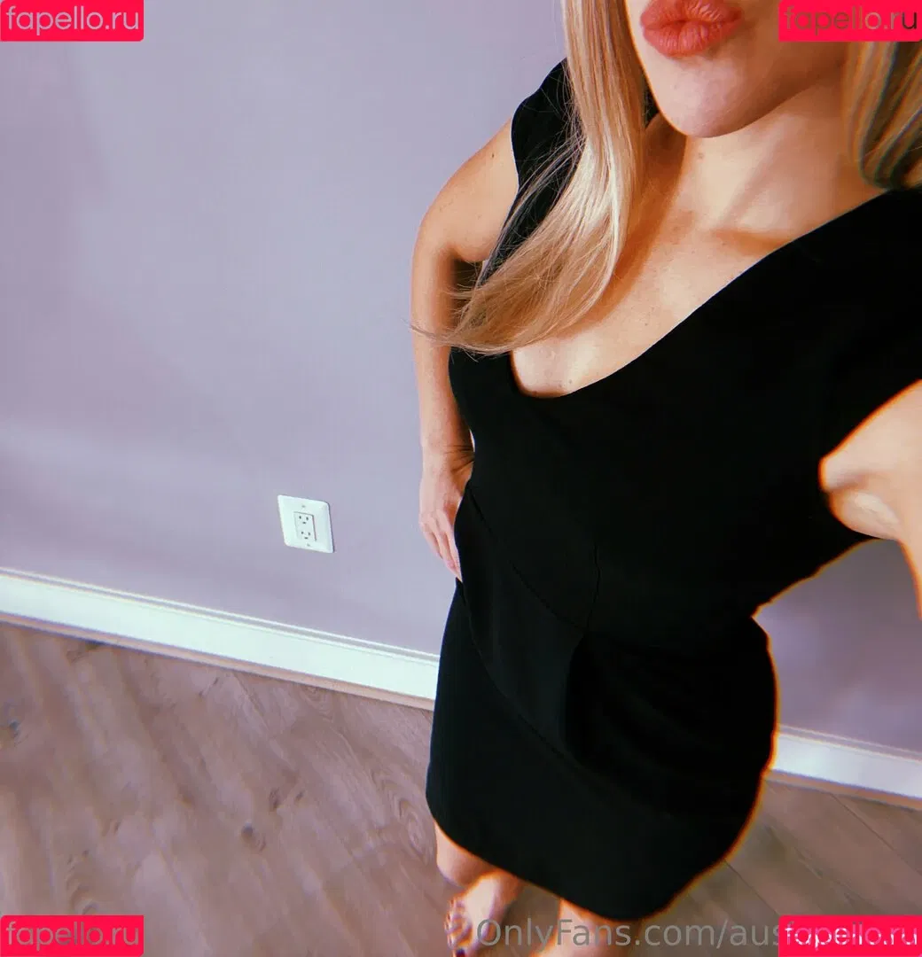 austinleigh Onlyfans Photo Gallery 