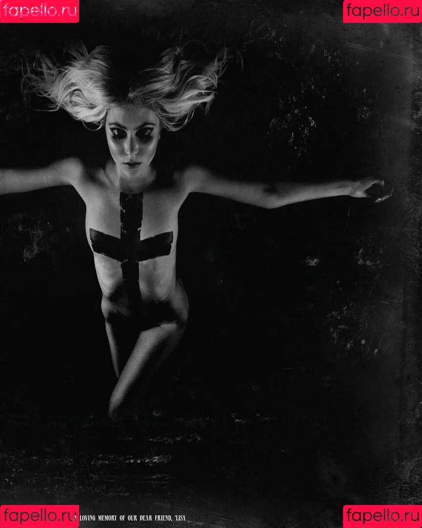 Taylor Momsen Onlyfans Photo Gallery 