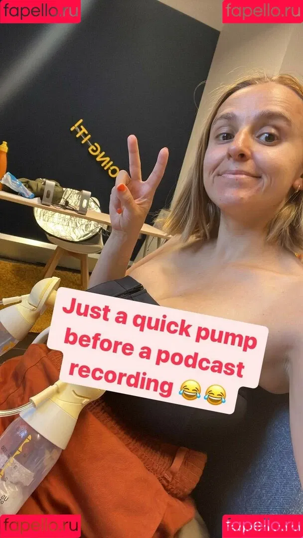 Hannah Witton Onlyfans Photo Gallery 