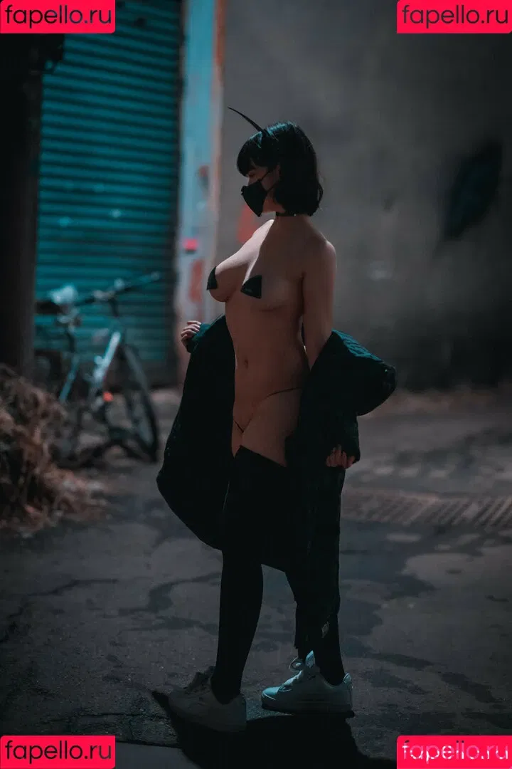 Djawa Jenny Onlyfans Photo Gallery 