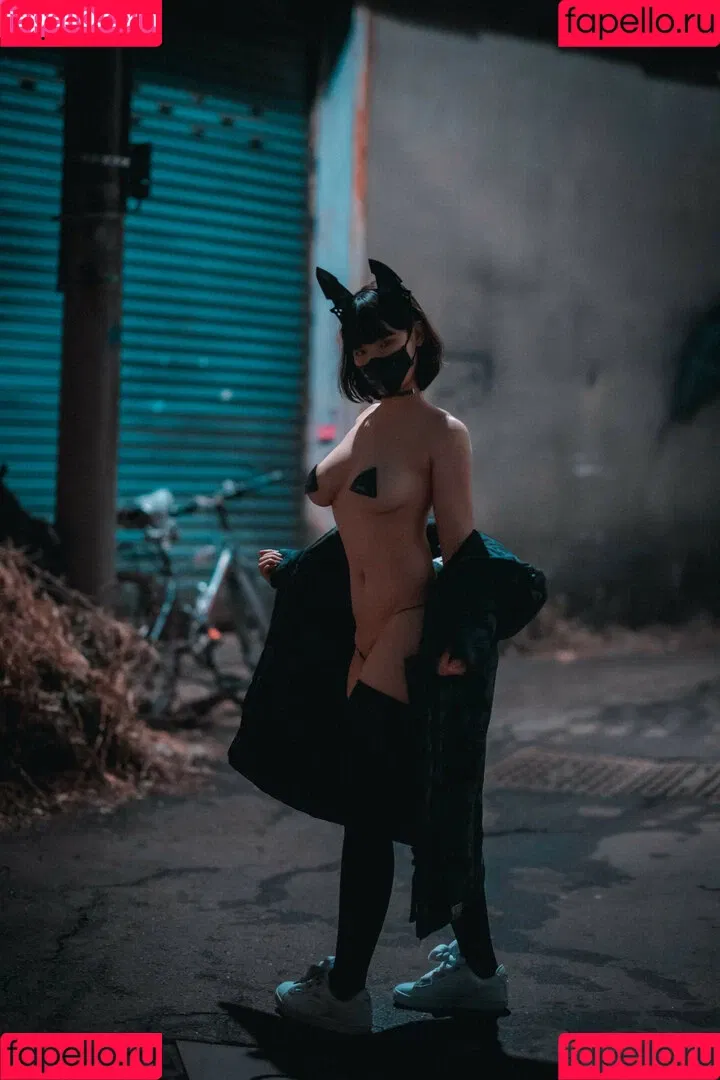 Djawa Jenny Onlyfans Photo Gallery 