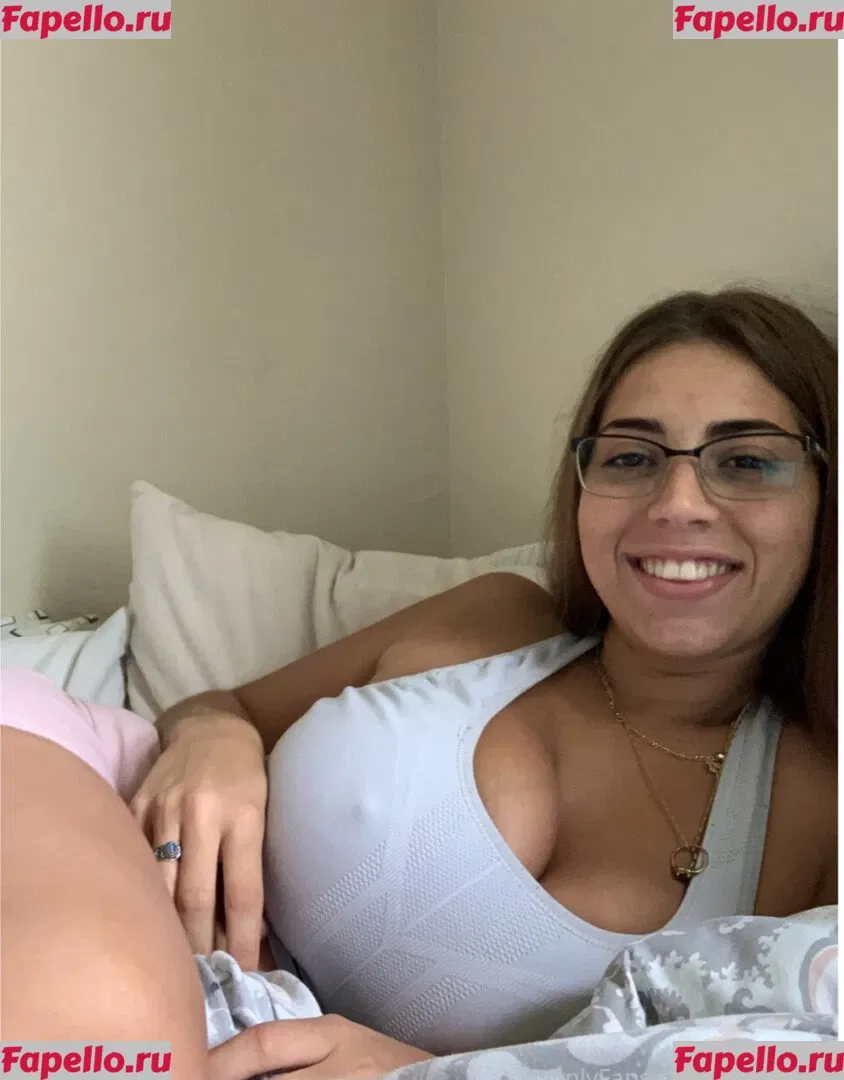 alyssa Onlyfans Photo Gallery 