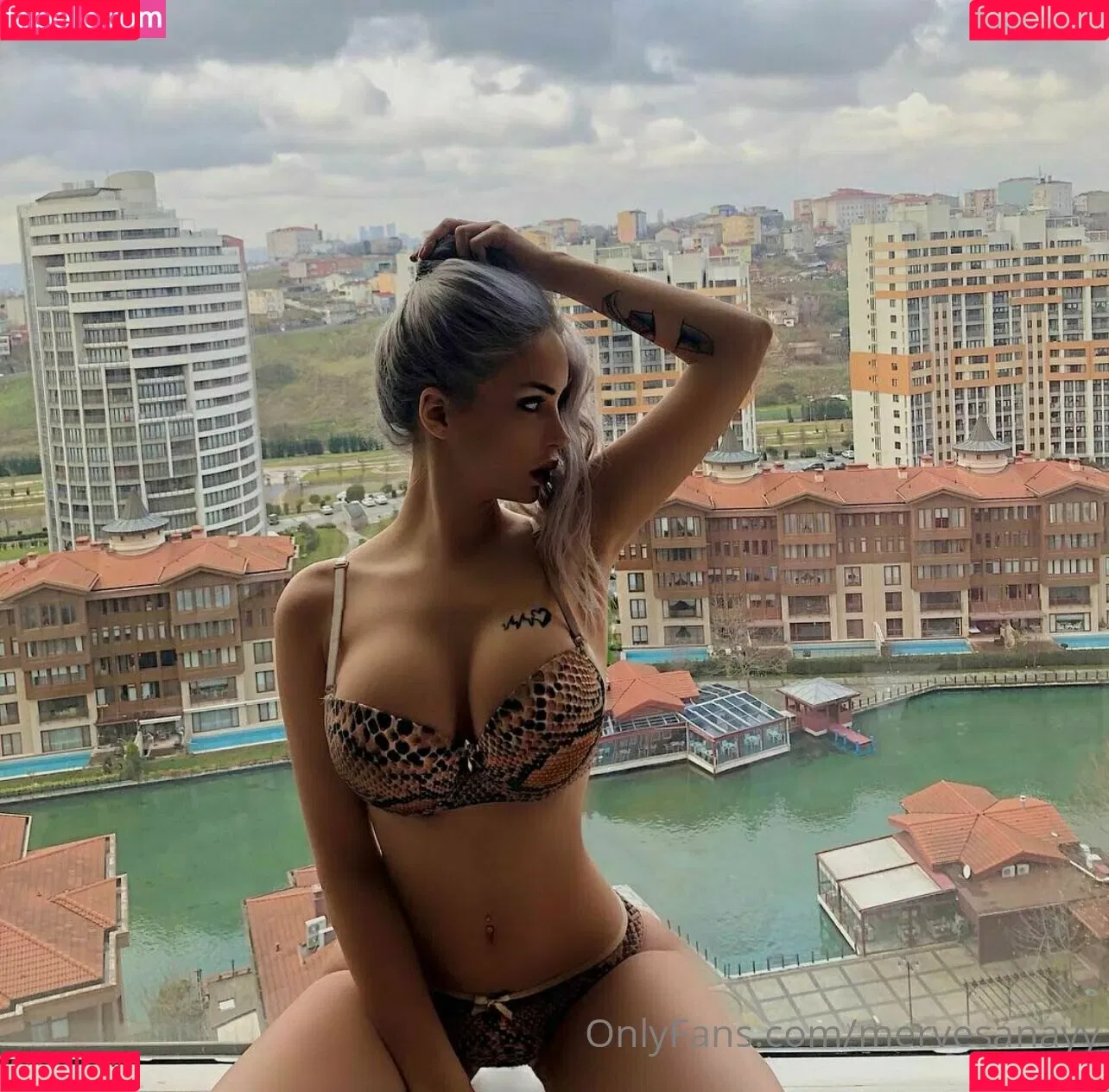 Merve Sanay Onlyfans Photo Gallery 