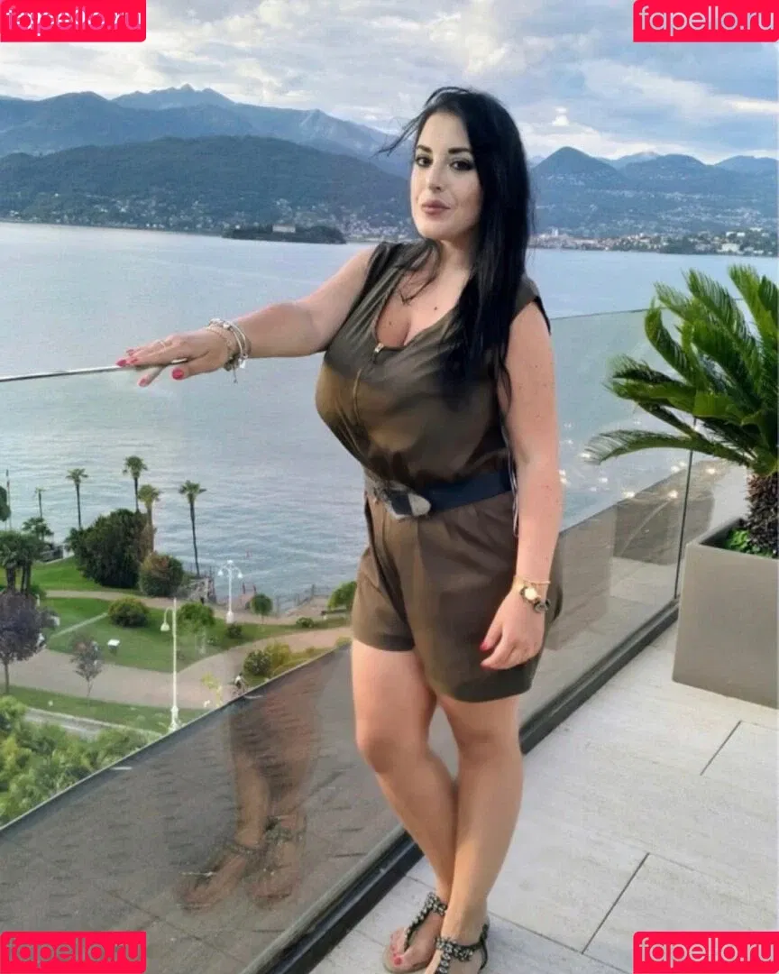 Valeria Vela Onlyfans Photo Gallery 