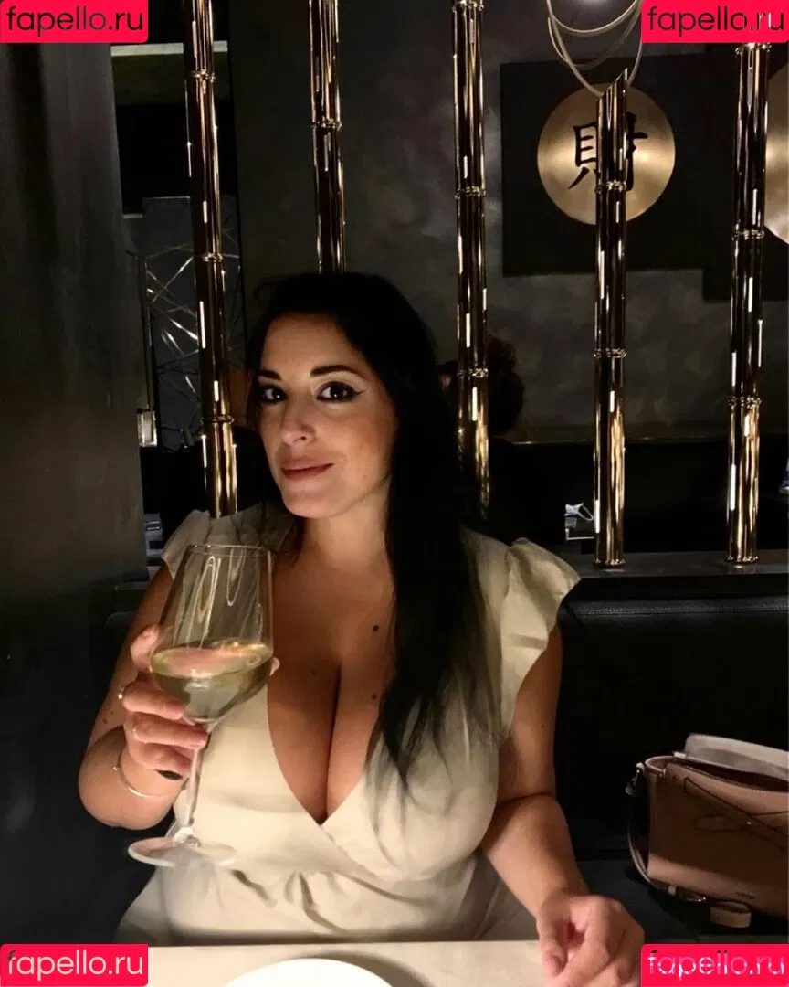 Valeria Vela Onlyfans Photo Gallery 